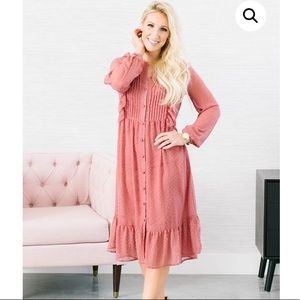 💃🏼NWOT gorgeous sheer dress size S